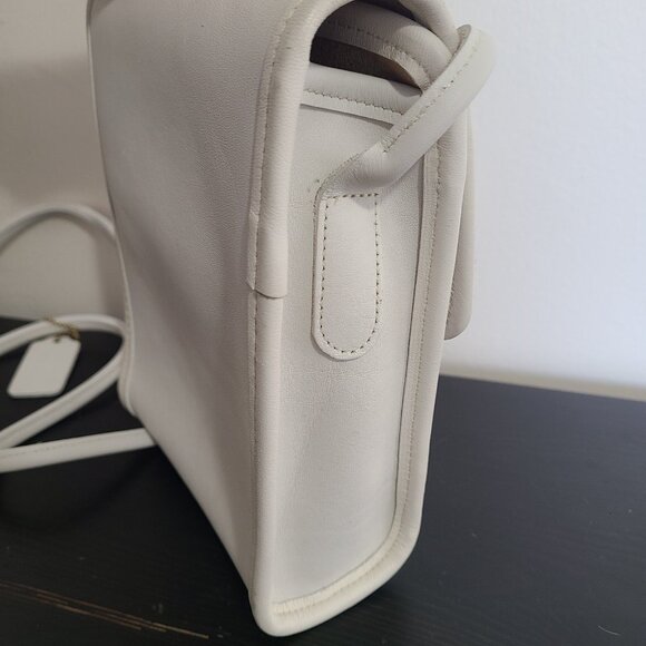 Vintage Coach Scooter White Leather Crossbody 9893 - Picture 6 of 9